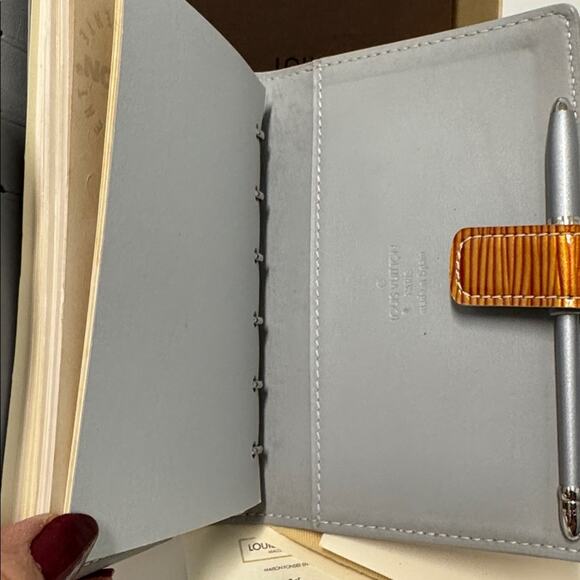 Louis Vuitton Epi Electric Bronze Vernis Leather Card Holder 26564 Authentic - Picture 7 of 10